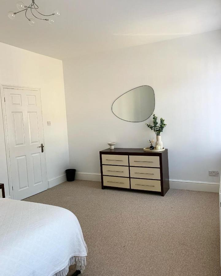 Cardiff Home Екстер'єр фото
