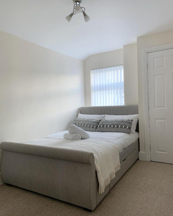 Cardiff Home Екстер'єр фото