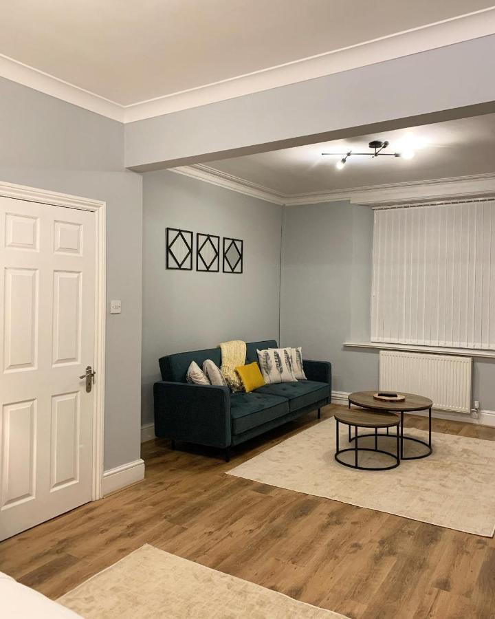 Cardiff Home Екстер'єр фото