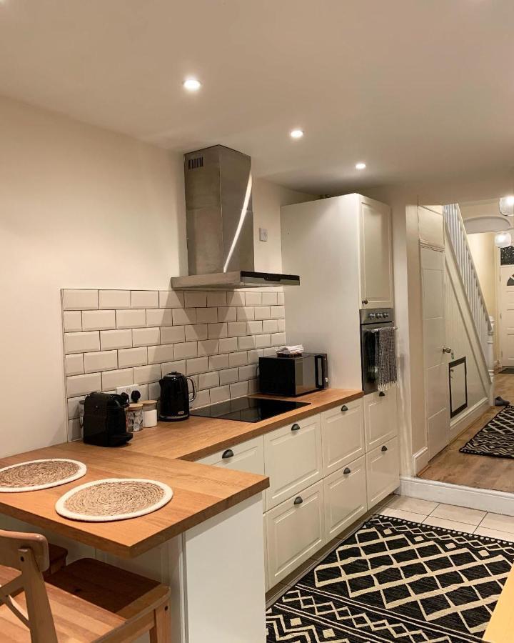 Cardiff Home Екстер'єр фото